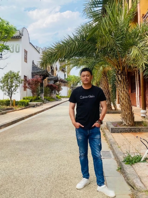 莪、蓶伱专属的第一张照片--桂林相亲服务中心