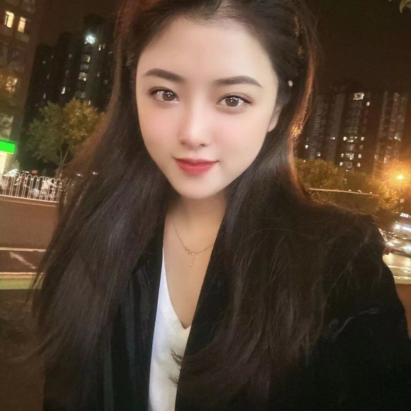 爱笑的女孩的第三张照片--桂林相亲服务中心