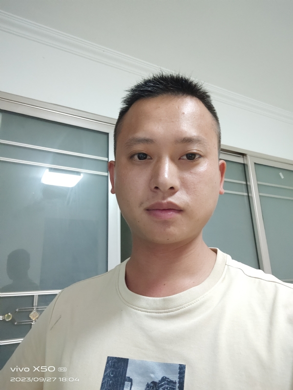 小yan同学的第一张照片--桂林相亲服务中心