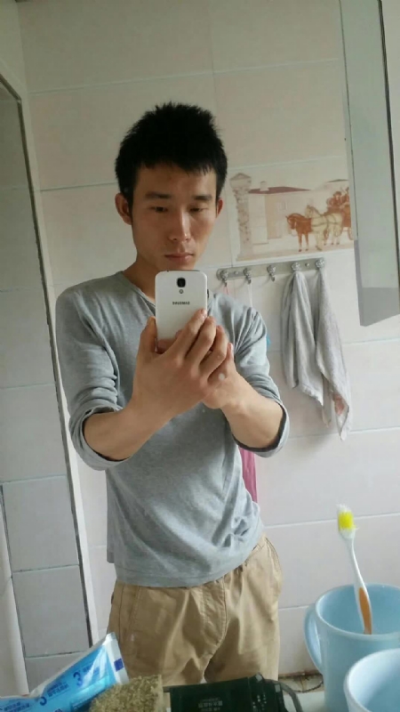 蔚蓝天空的第一张照片--桂林相亲服务中心