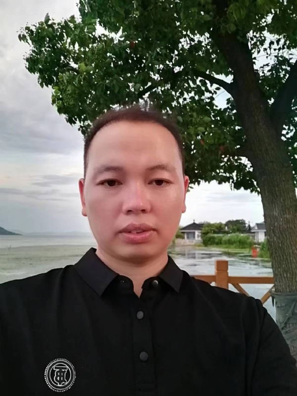 一起说晚安的第一张照片--桂林相亲服务中心