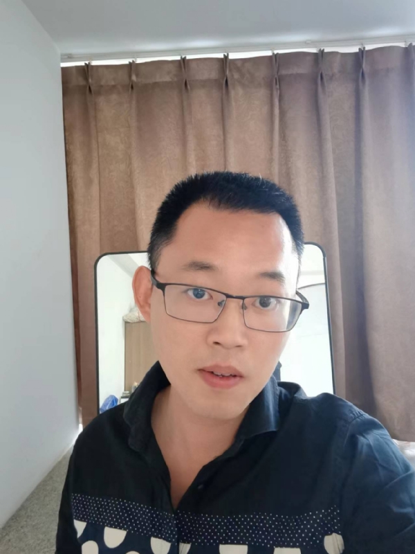 lips11的第一张照片--桂林相亲服务中心