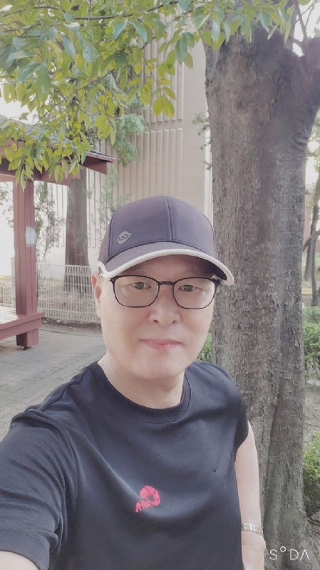 脏尘的第一张照片--桂林相亲服务中心