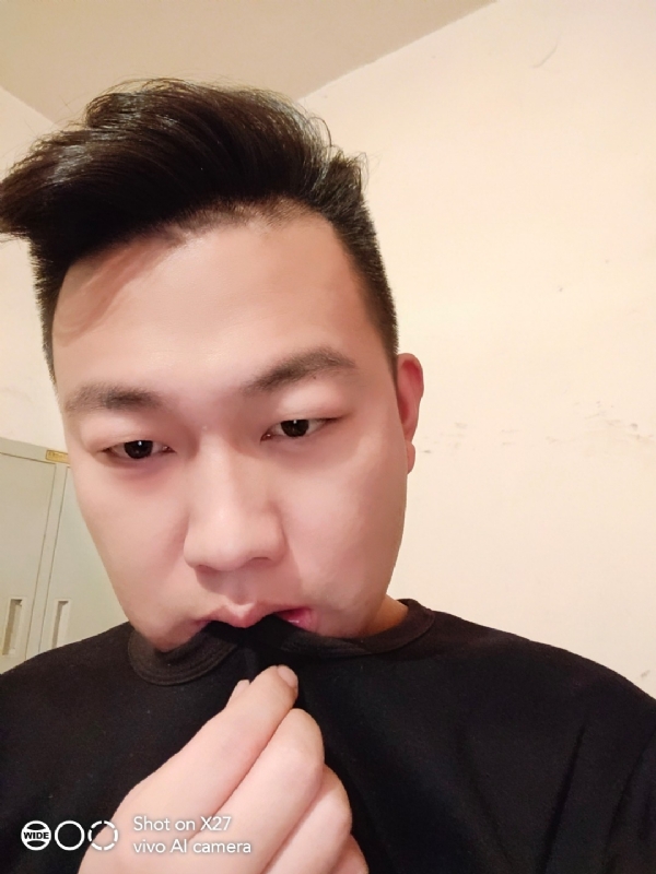 累觉不爱的第一张照片--桂林相亲服务中心