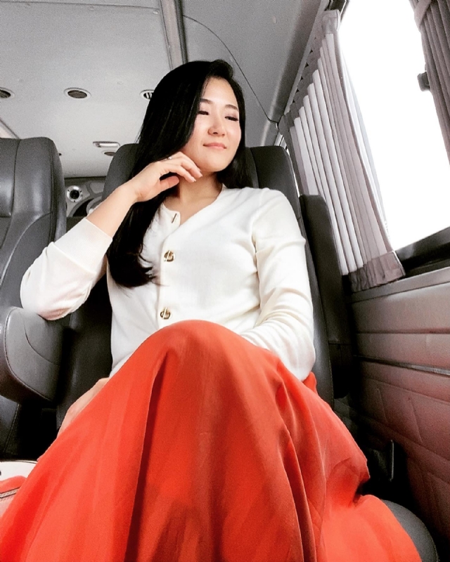 深凝久伴的第一张照片--桂林相亲服务中心