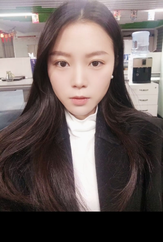 小月半的第一张照片--桂林相亲服务中心