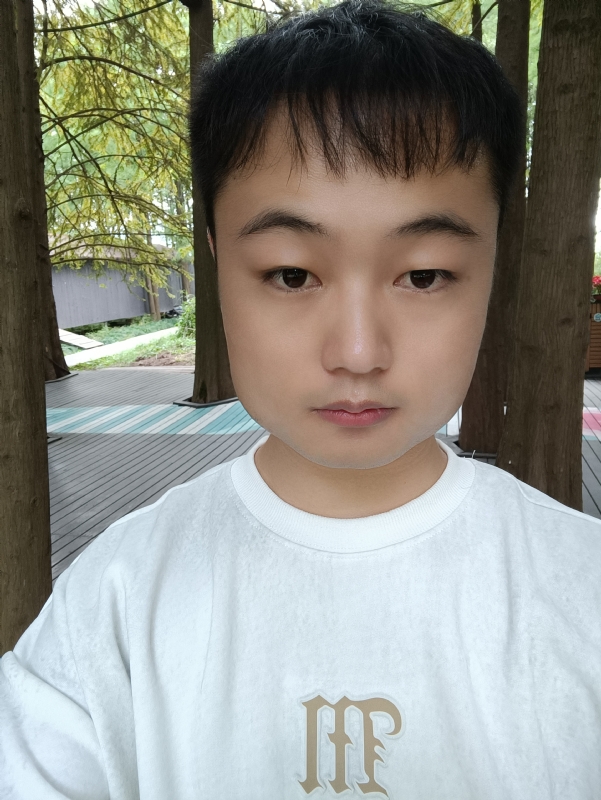 故人似的第一张照片--桂林相亲服务中心