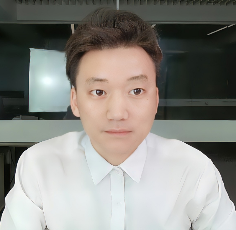 李日的第一张照片--桂林相亲服务中心