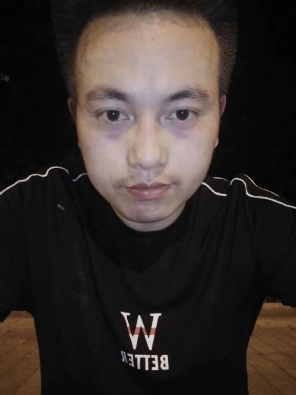 拓荒者的第一张照片--桂林相亲服务中心