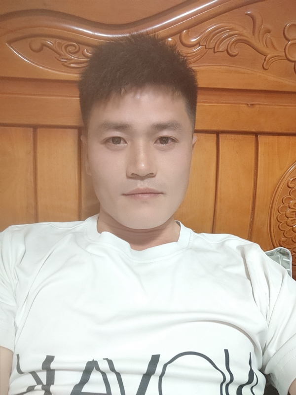 网球罗的第三张照片--桂林相亲服务中心