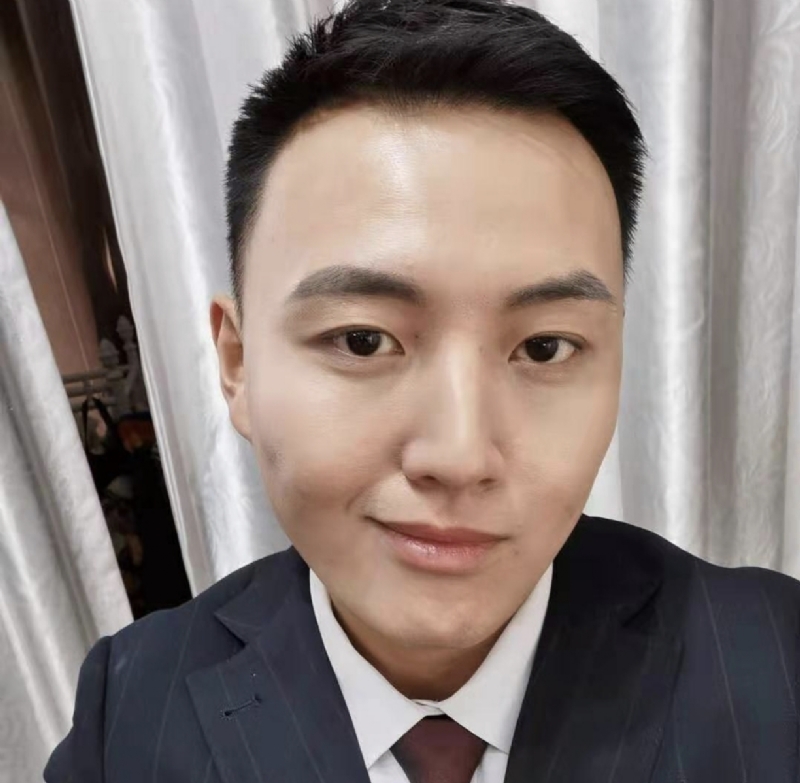 英俊潇洒的第二张照片--桂林相亲服务中心