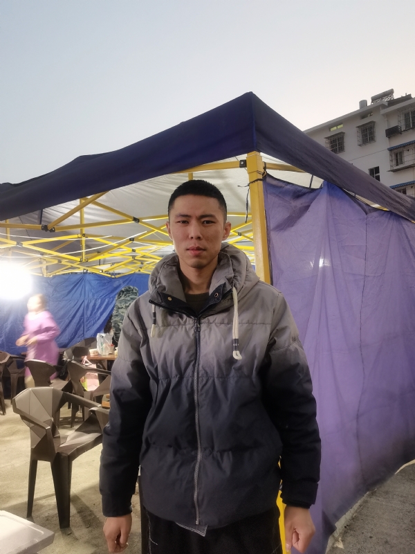 谁谁谁的第一张照片--桂林相亲服务中心