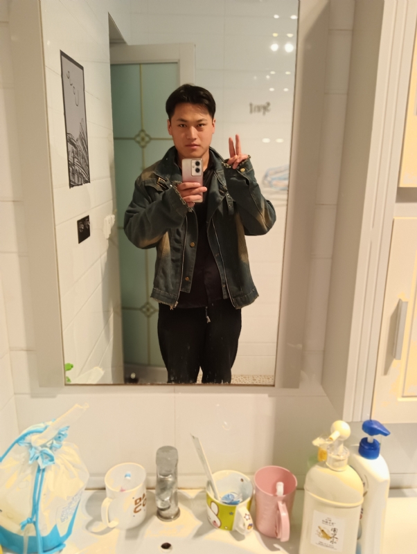 自律的MAN的第一张照片--桂林相亲服务中心