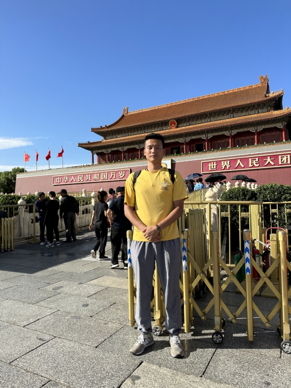 莫过于的第一张照片--桂林相亲服务中心