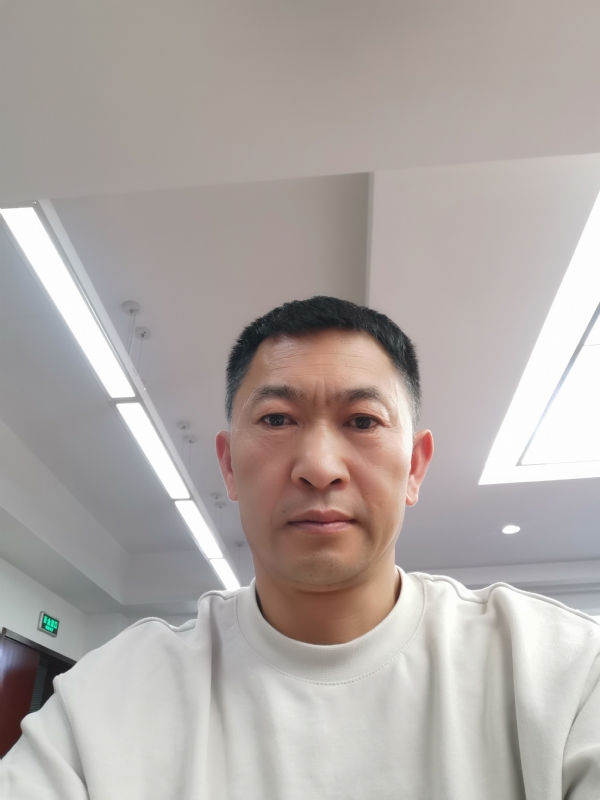 知足常乐的第一张照片--桂林相亲服务中心