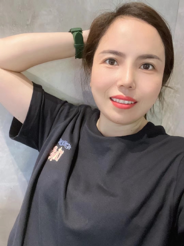 哈宝的第一张照片--桂林相亲服务中心