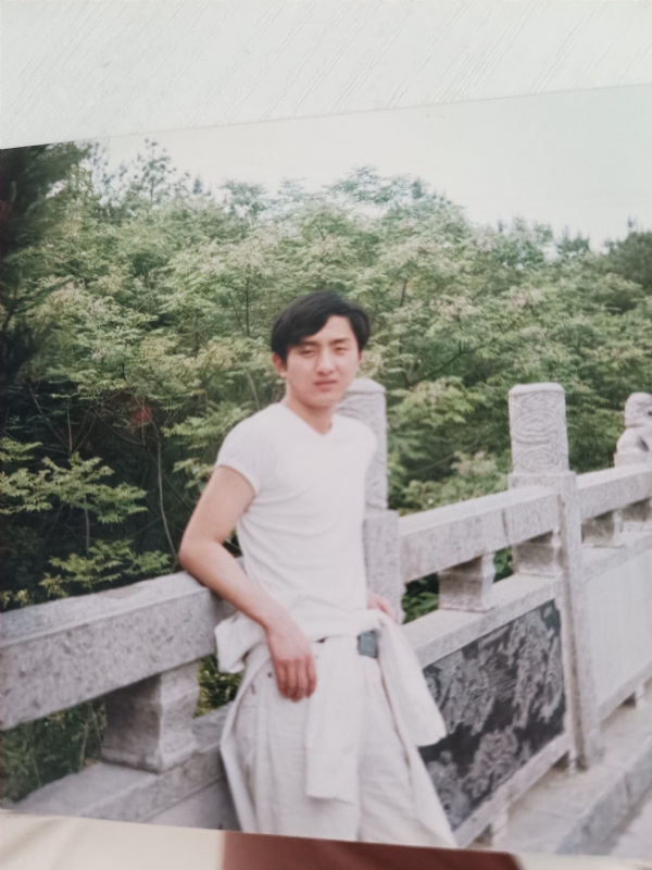 朱琦的第二张照片--桂林相亲服务中心