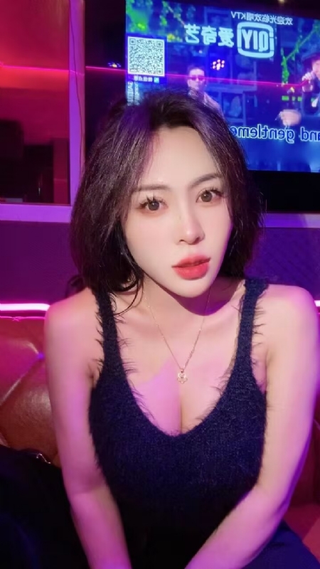 素素可月的第一张照片--桂林相亲服务中心