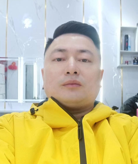 曾哥的第一张照片--桂林相亲服务中心