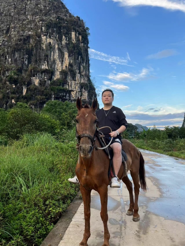 千度D雄的第六张照片--桂林相亲服务中心