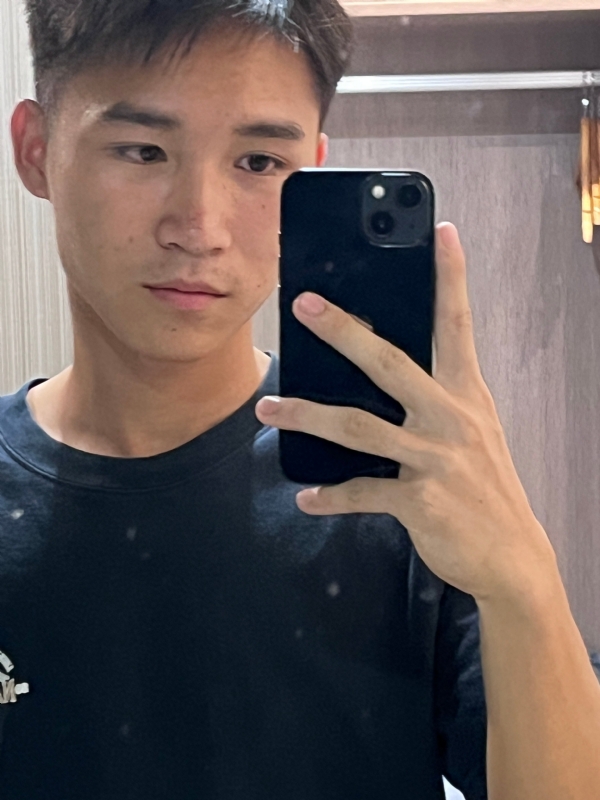 画家的第一张照片--桂林相亲服务中心