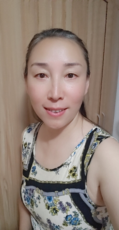 晓琴的第一张照片--桂林相亲服务中心