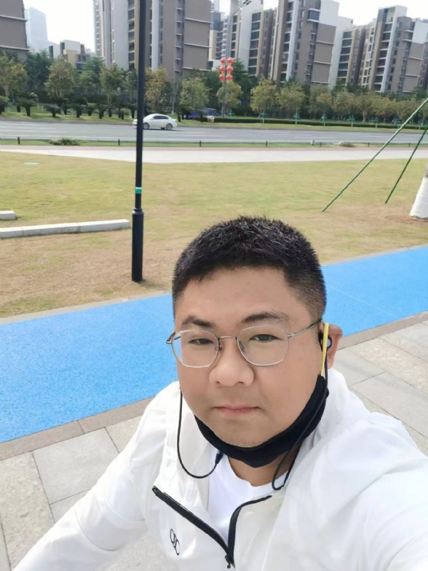 冰城小土匪的第二张照片--桂林相亲服务中心