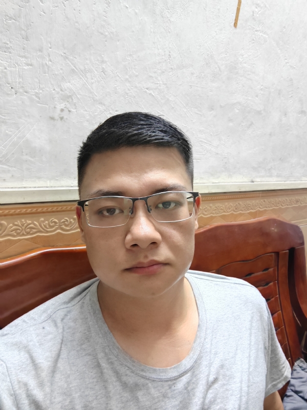 陈秋新的第一张照片--桂林相亲服务中心
