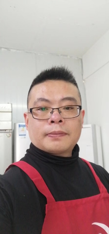 努力奋斗的第一张照片--桂林相亲服务中心