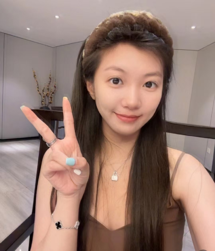 歌谣的第一张照片--桂林相亲服务中心