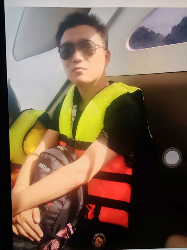 座看烟霞散的第一张照片--桂林相亲服务中心