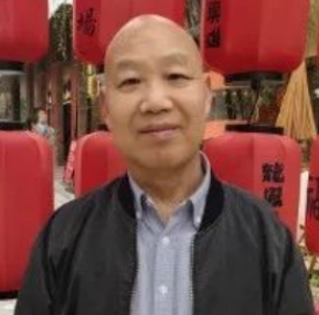 教师作家寻伴侣的第一张照片--桂林相亲服务中心