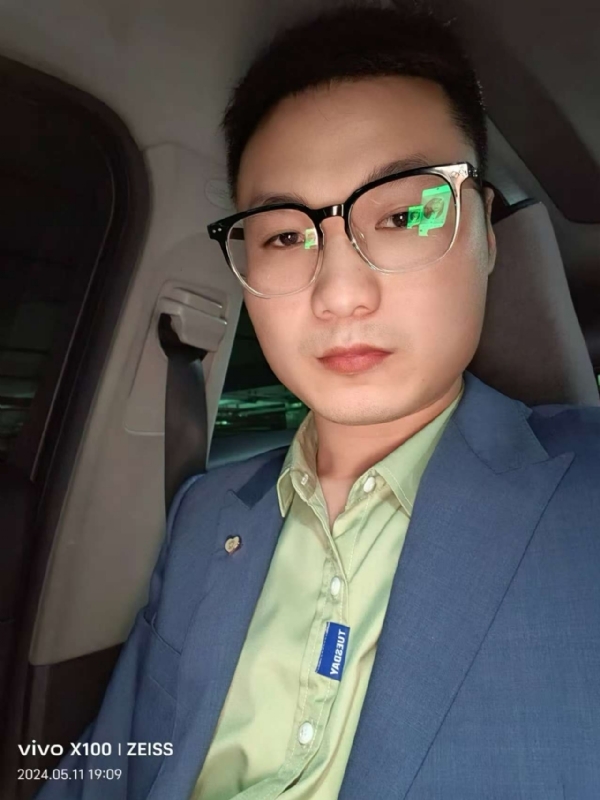 东东的第二张照片--桂林相亲服务中心