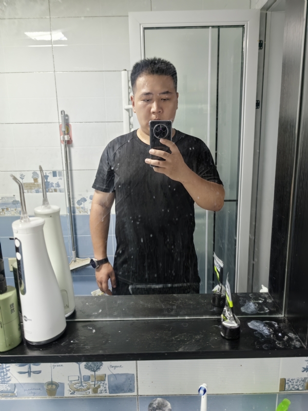 孙老师儿的第一张照片--桂林相亲服务中心