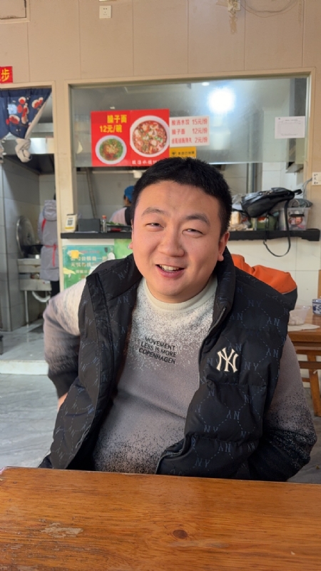尚汇的第一张照片--桂林相亲服务中心