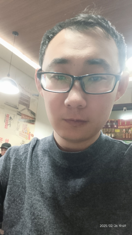 黑黑一笑的第一张照片--桂林相亲服务中心