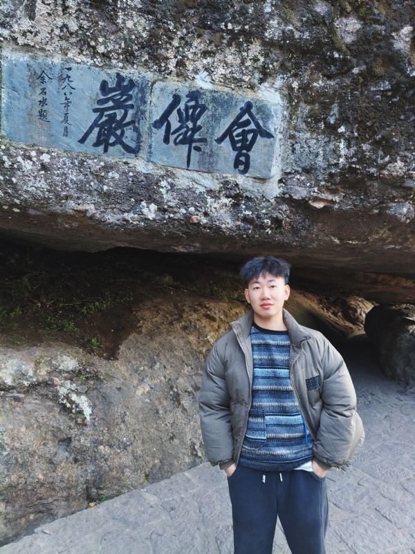 帅邓拖网速的第二张照片--桂林相亲服务中心