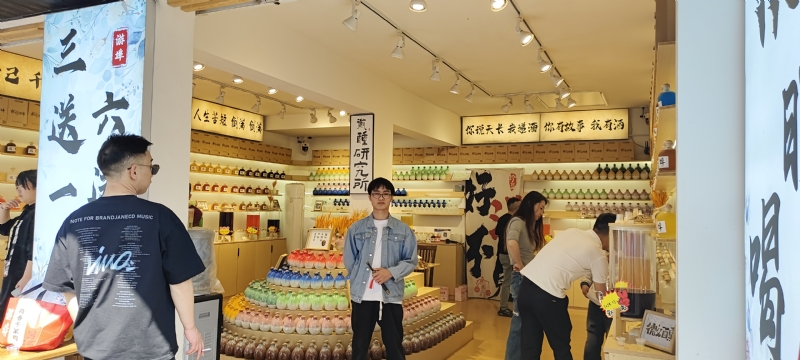 lilili109y的第三张照片--桂林相亲服务中心
