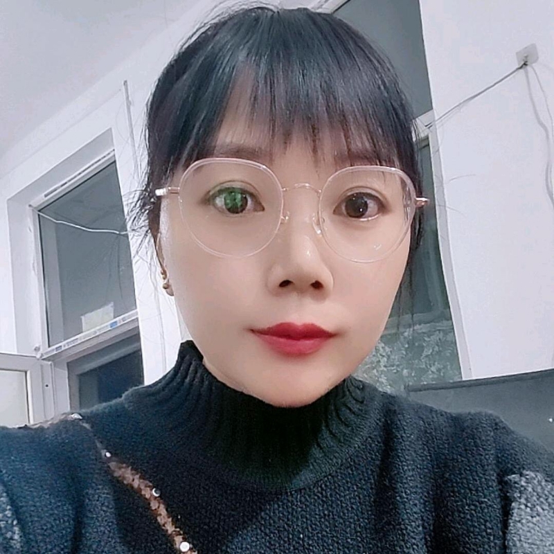 贺茂芳的第一张照片--桂林相亲服务中心