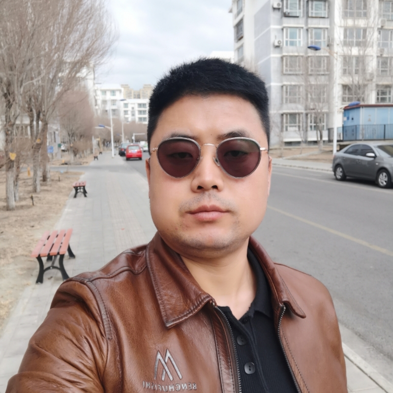 月下听风的第一张照片--桂林相亲服务中心