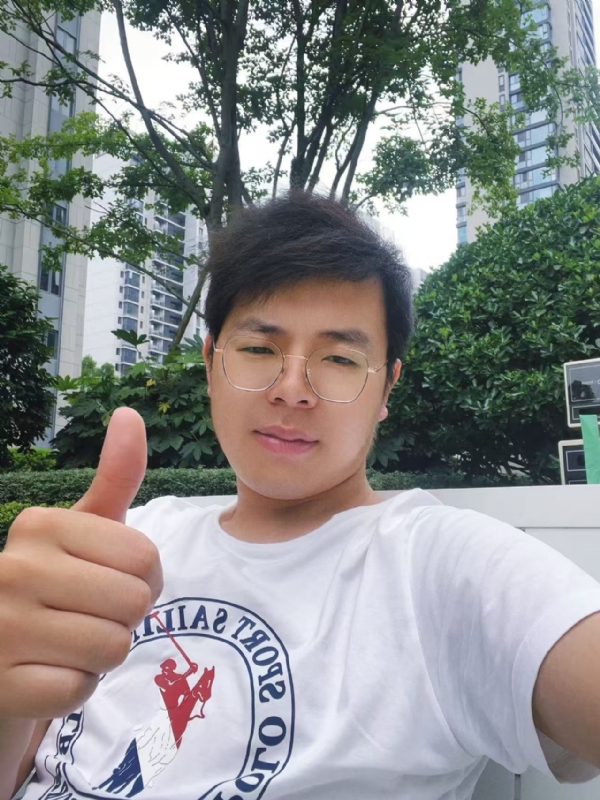 想要找个女朋友的第一张照片--桂林相亲服务中心