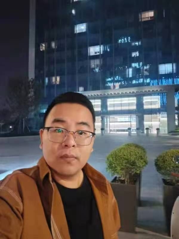 少康的第一张照片--桂林相亲服务中心